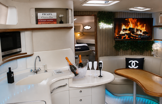 SEA RAY 50' FREE HOUR MON-THUR UP TO 13 PEOPLE