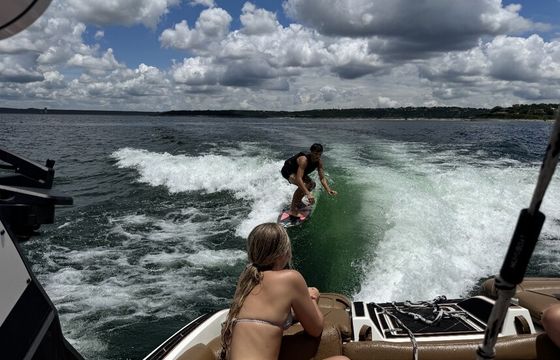 Canyon Lake Sunset & Adventure Lounge