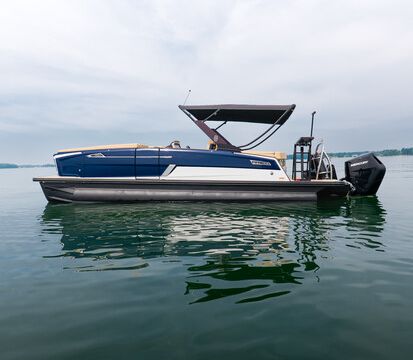 2026 Balise Pontoon (400HP) - Captained Pontoon Charters