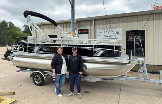 SunChaser 18' Vista Fish Pontoon – Available on Lake Livingston!