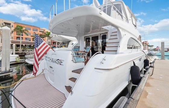 64-foot Luxury Motor Yacht - Captain, Crew and Fuel included in price!