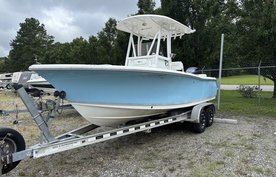 Sea Hunt 211 Ultra- Perfect for Charleston’s Waterways
