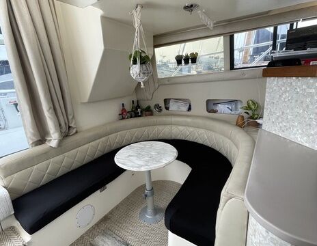 Luxury 40ft Party Yacht fully licensed W/ Capt. -BYOB 12 guests!