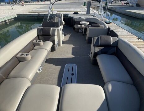 16 Passenger Premier Pontoon with 250 Mercury, ideal for big groups!
