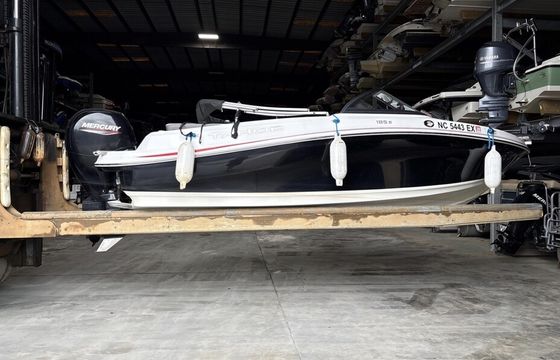 Enjoy a Day on Lake Norman – Tahoe 185 S by Tracker Marine