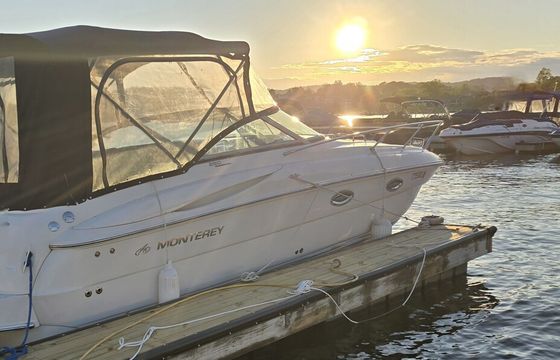 Where Summer Memories Are Made  - Beautiful, Clean 26 Foot Cruiser