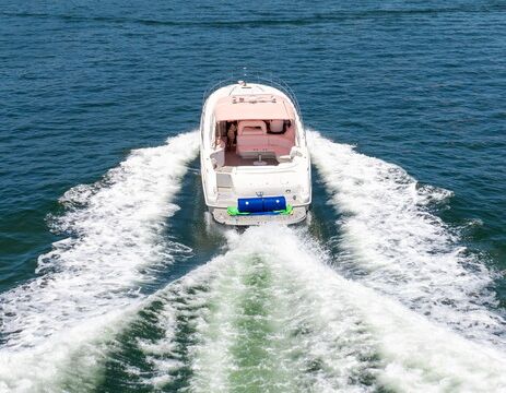 SPACIOUS 60' SEA RAY WITH 1 FREE HOUR MONDAY-THURSDAY
