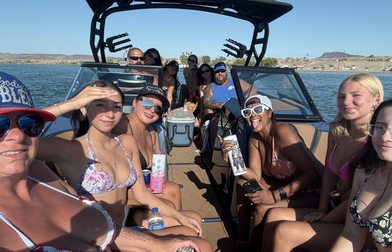 Wakeboard/Surf | ‘25 Yamaha 255XD – Captain Included