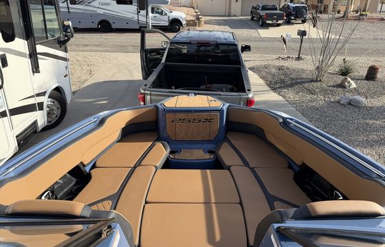 Wakeboard/Surf | ‘25 Yamaha 255XD – Captain Included