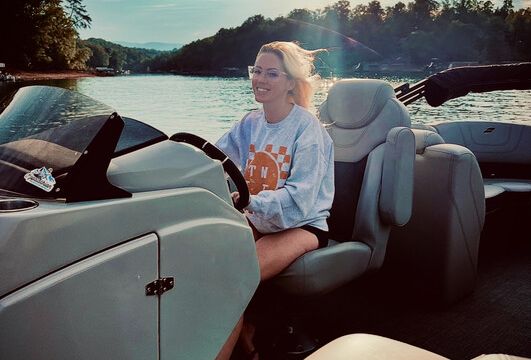 Norris Lake, Tritoon with 250hp engine