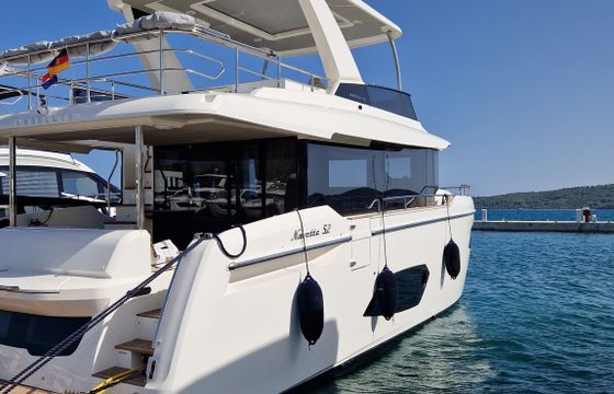 Absolute Navetta 52 Aurora