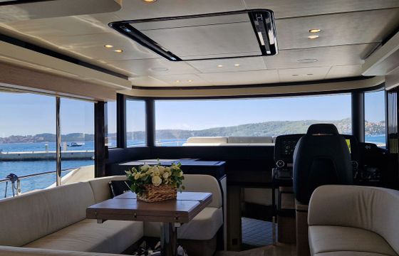Absolute Navetta 52 Aurora