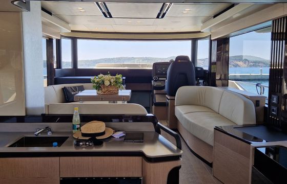 Absolute Navetta 52 Aurora