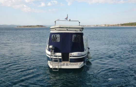 Adria 1002 Fjaka