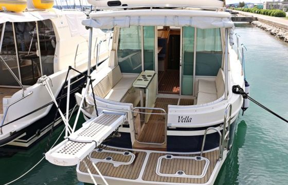 Adria 1002V Vella