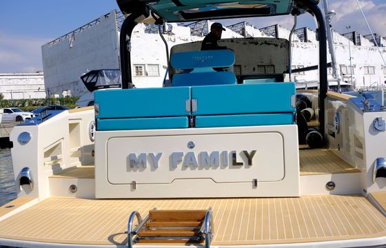 Allure 38 My Family