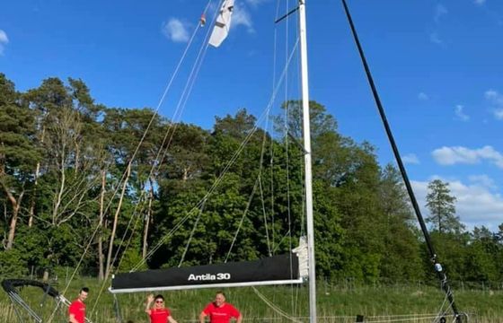 Antila 30.1 Czarny Czort