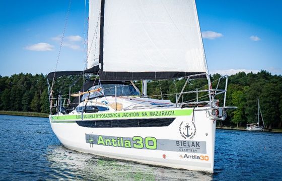 Antila 30.1 Czarny Czort