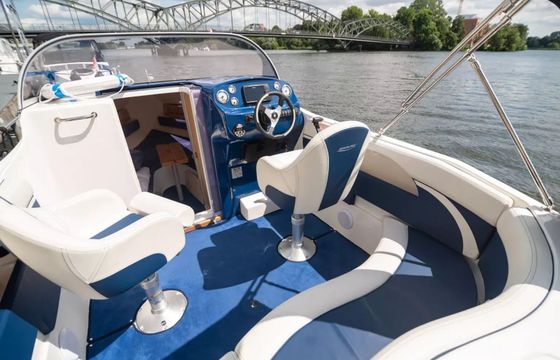 Aqualine 690 Mia