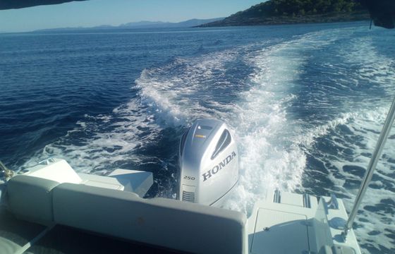 Atlantic Marine 750 Open