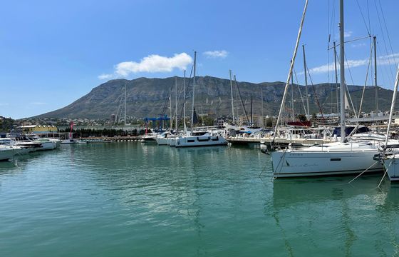 Aventura 37 Manalua