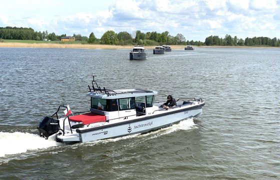 Axopar 28 Cabin Brabus Line Sno