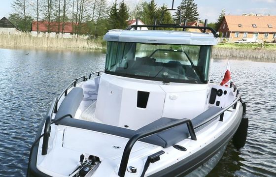 Axopar 28 Cabin Brabus Line Sno