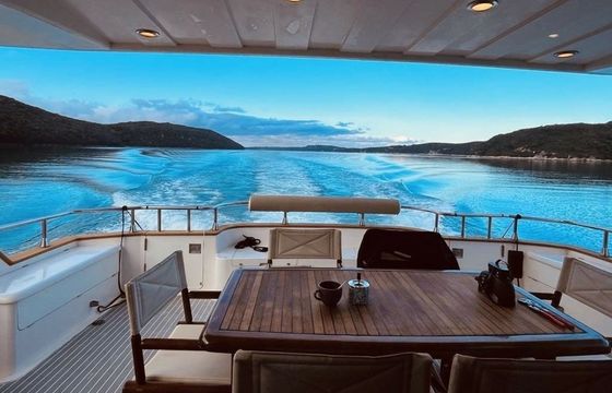 Astondoa 68 GLX Flybridge Family Star