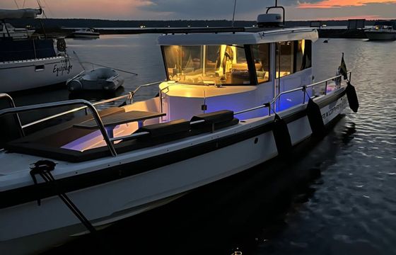 Axopar 28 Cabin Pura Vida