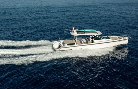 Axopar 37 Sun Top Nautiful