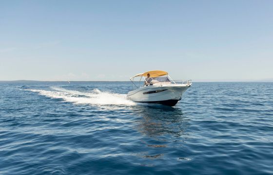 Atlantic Marine 690 22