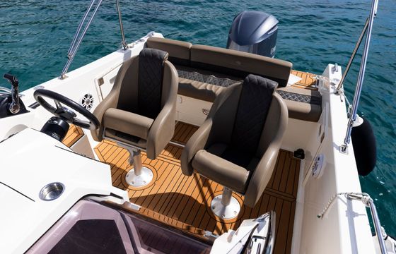 Atlantic Marine 690 22