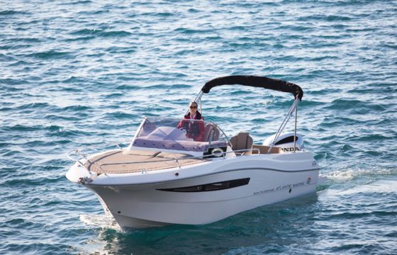 Atlantic Marine 690 Sun Cruiser 22