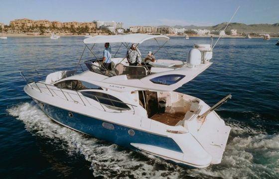 Azimut 43 Fly Solare