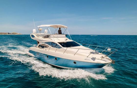 Azimut 43 Fly Solare