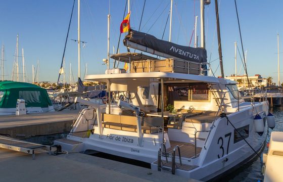 Aventura 37 Flor de Ibiza
