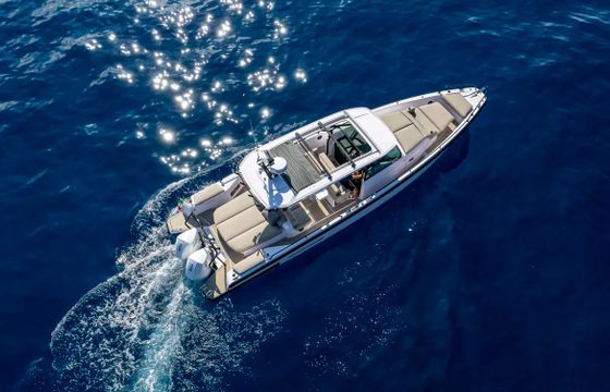 Axopar 37 Sun Top Axo