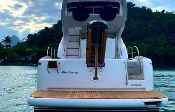 Azimut 46 Albacora 8