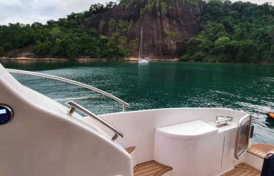 Azimut 46 Albacora 8