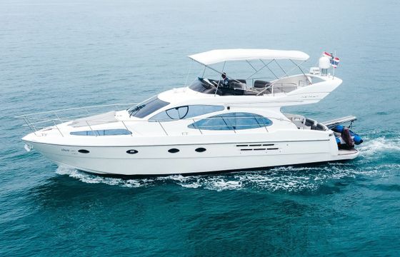 Azimut 46 Mas Que Aqua