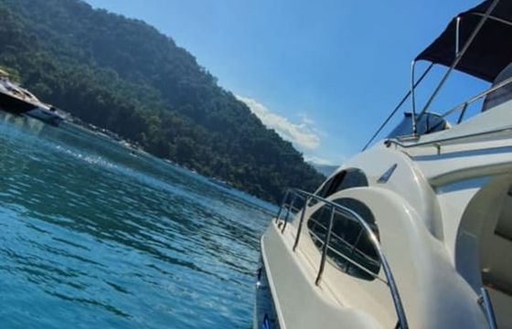 Azimut 46 Requinte