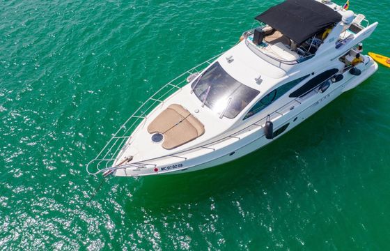 Azimut 55 Luz