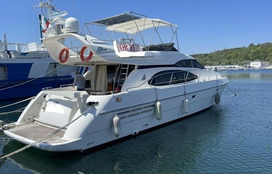 Azimut 58 Diana