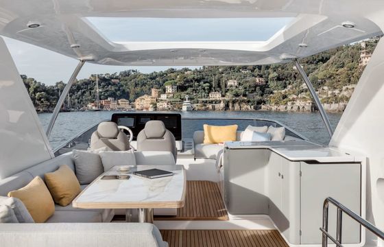 Azimut 60 Dante