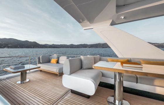 Azimut 60 Dante