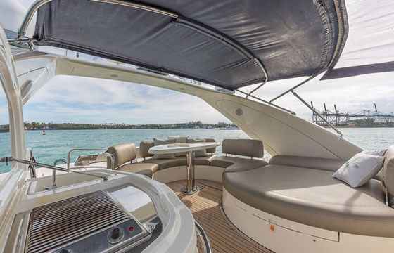 Azimut 68 Zest for Life