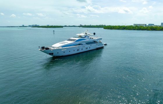 Azimut 116 Rylax
