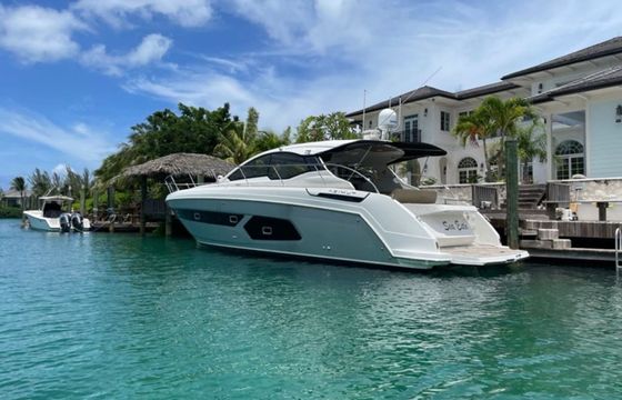 Azimut 43 Sea Esta