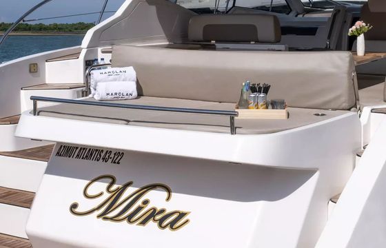 Azimut 43 Mira