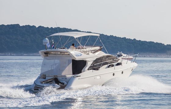 Azimut 43 Fly Lou Ann